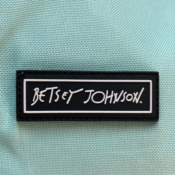 🐱Betsey Johnson Bag🐱 - Picture 5 of 7